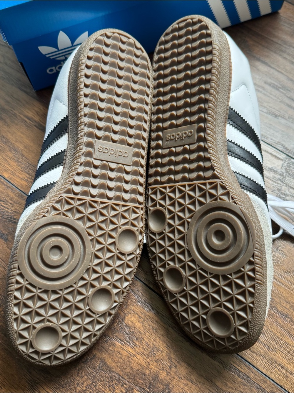 Adidas Samba OG Sneakers - White and Black - Picture 7 of 7